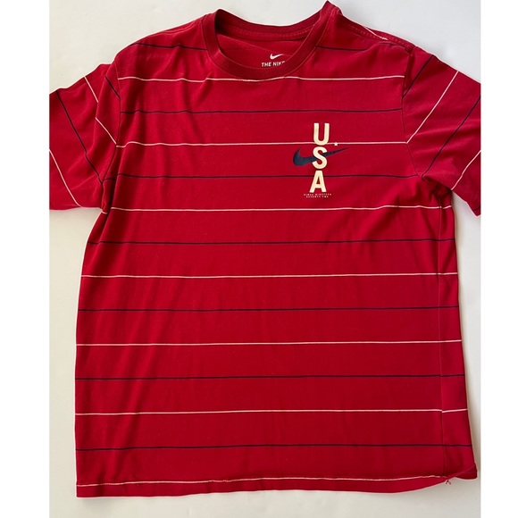 Nike Men’s Crew Neck Red Multicolored Striped Short Sleeve Tee Size Medium - Picture 5 of 5